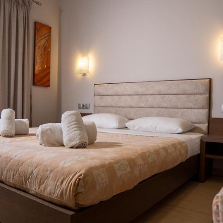 Hotel Epavlis Eleftheriadi Paralía Extérieur photo