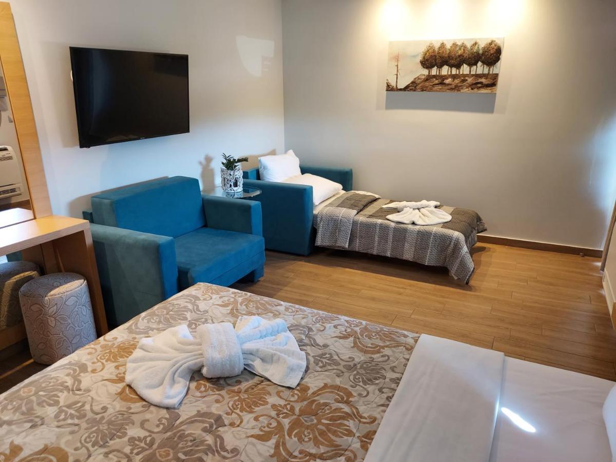 Hotel Epavlis Eleftheriadi Paralía Extérieur photo