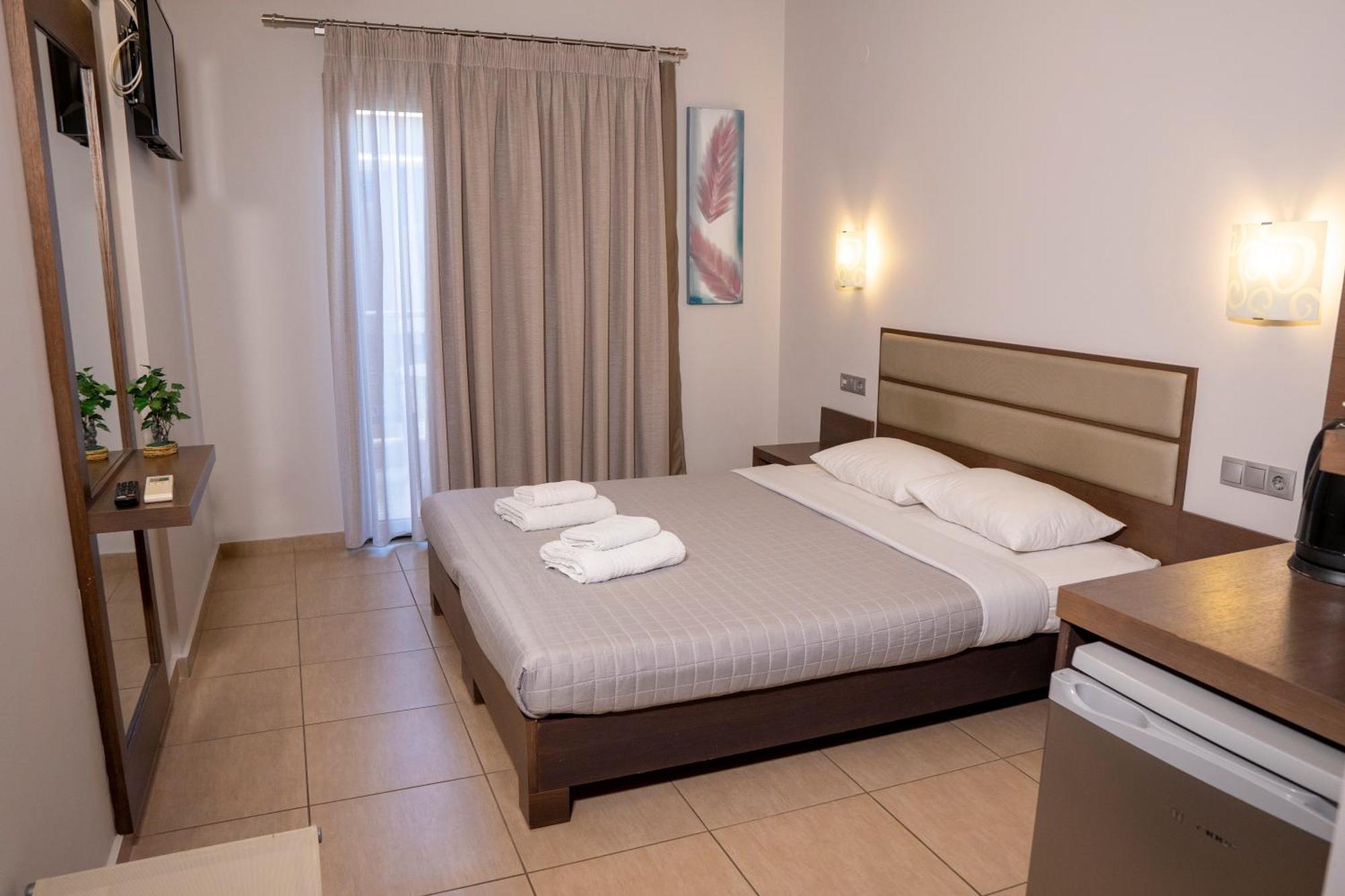 Hotel Epavlis Eleftheriadi Paralía Extérieur photo