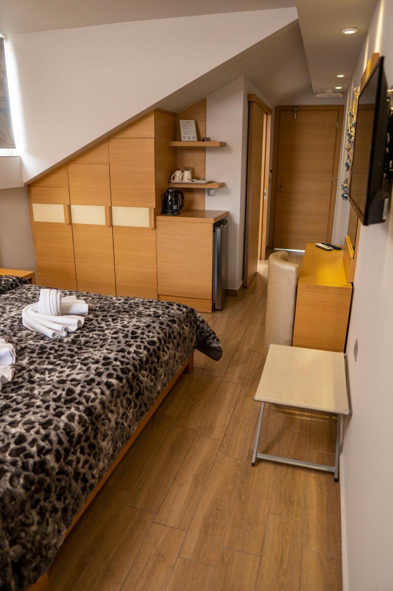 Hotel Epavlis Eleftheriadi Paralía Extérieur photo