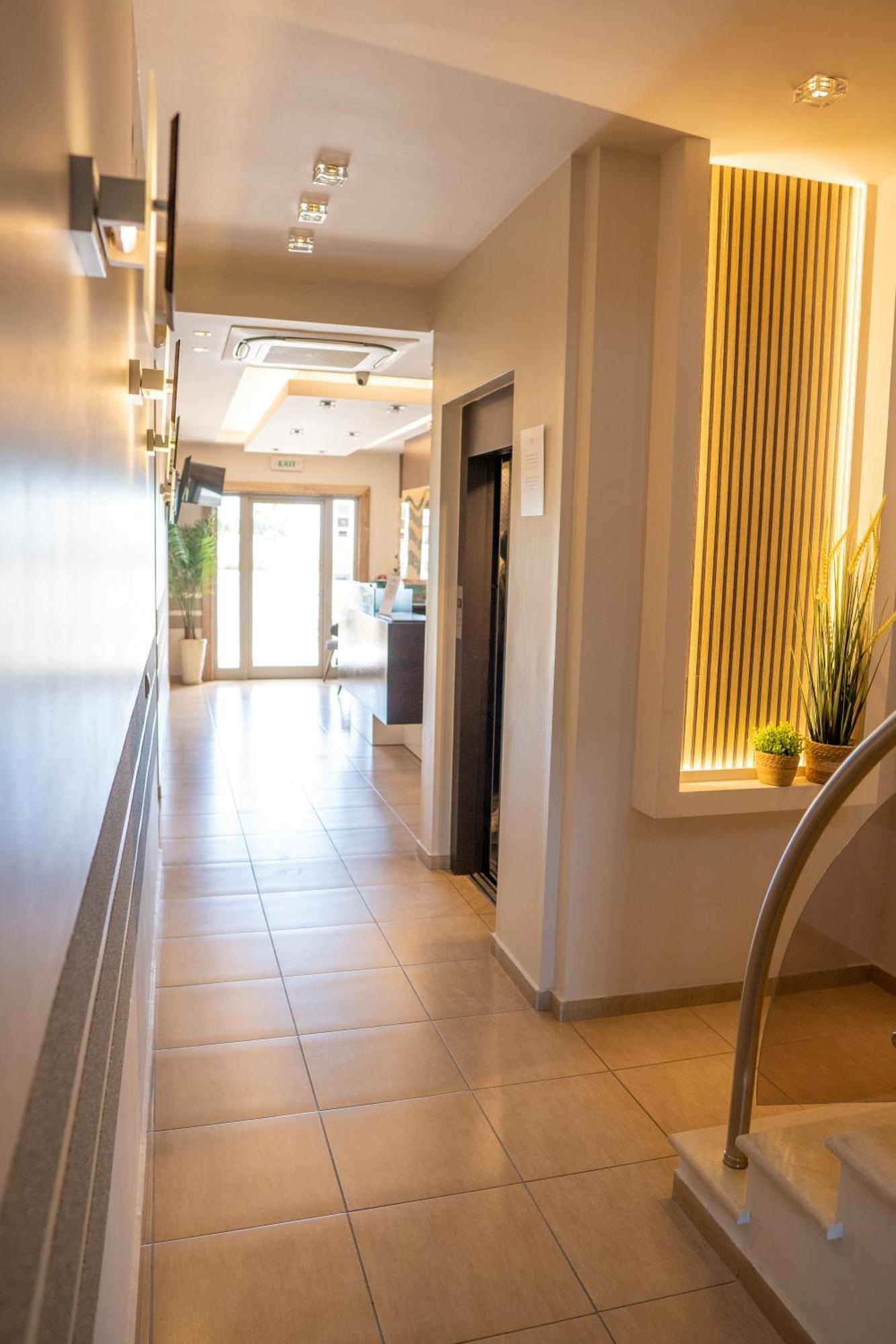 Hotel Epavlis Eleftheriadi Paralía Extérieur photo